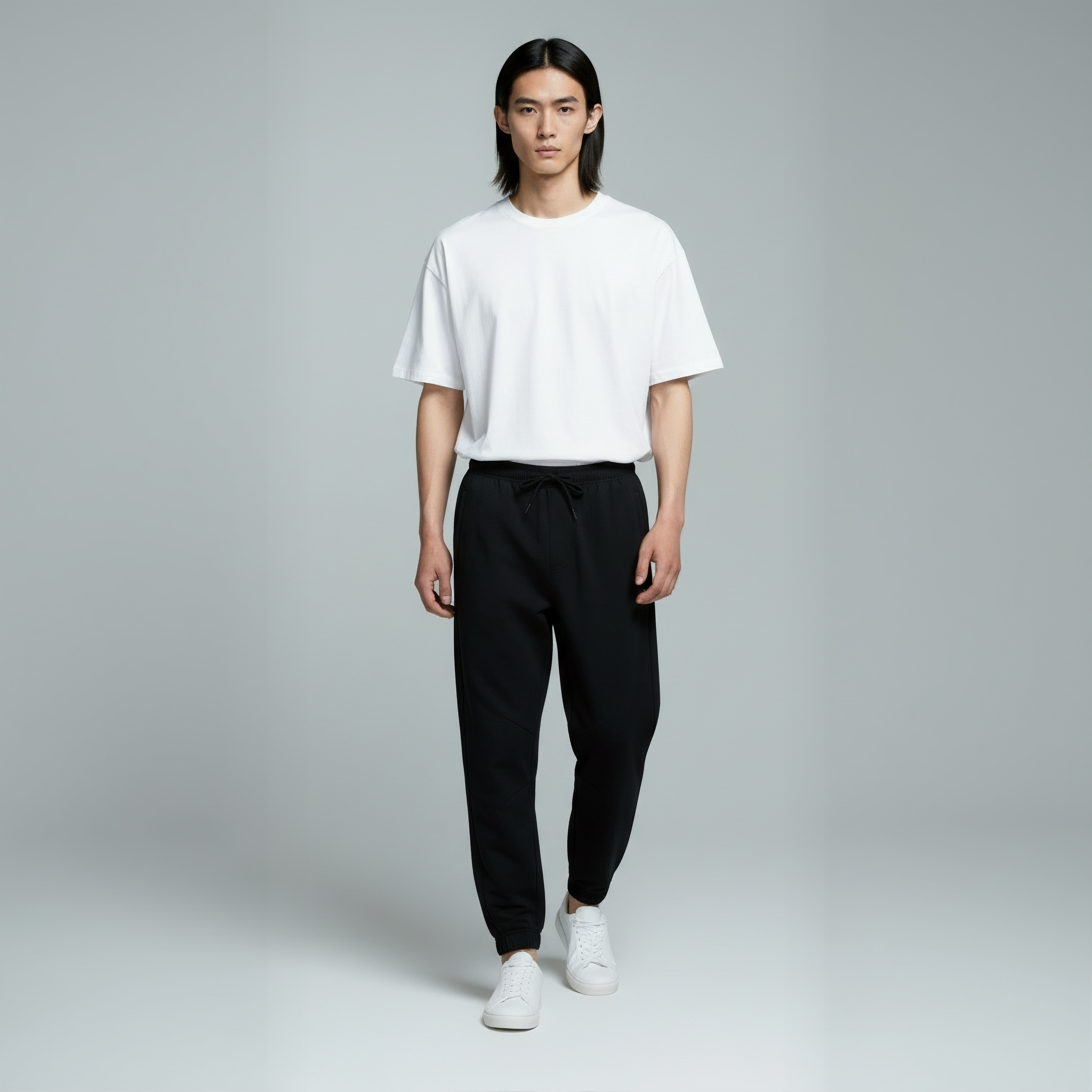 Classic Sweatpants- Black-zoom-2